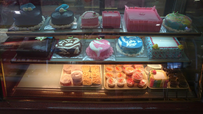 Gloria Bread & Cake - Kota Sorong