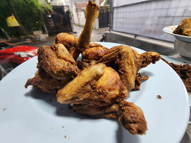 Warung Padang RUB Basamo (Spesial Kepala Kakap Bandung) - Kota Bandung