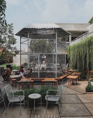 Dadi's Coffee Garden