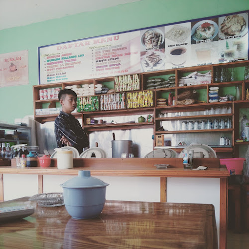 Opinii despre Warkop Berkah Persatuan în Kota Depok - Gastronomi dan perhotelan