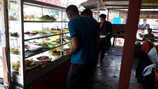 Rumah Makan Mia - Gastronomi dan perhotelan