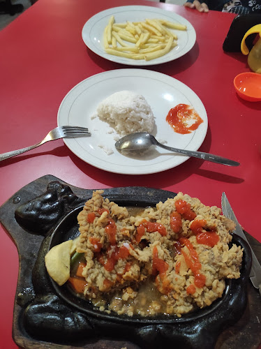 MAMOO Steak & Chicken Grill