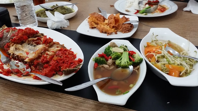 Suasso Restaurant & Coworking Space - Kota Padang