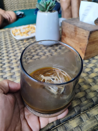 Opinii despre LOII Coffee în Kota Denpasar - Gastronomi dan perhotelan