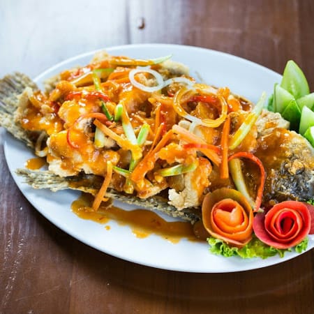 Rumah makan & Pemancingan Hj. Aten Sutan