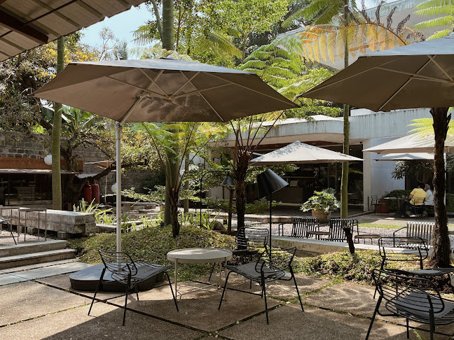 Kebone Cafe - Gastronomi dan perhotelan