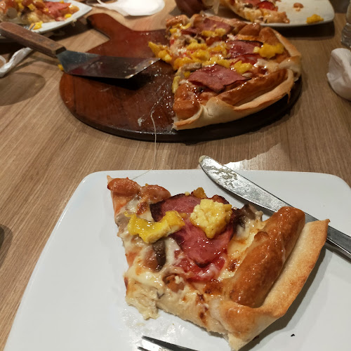 Pizza Hut Restoran - Ramayana Pematang Siantar