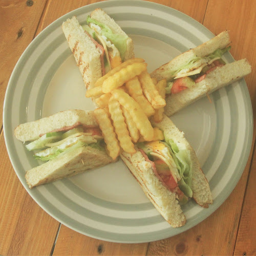 DAMN Coffee - Gastronomi dan perhotelan