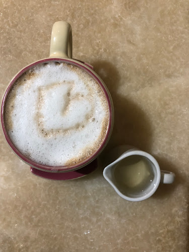 Renmona cafe and eatery - Surabaya