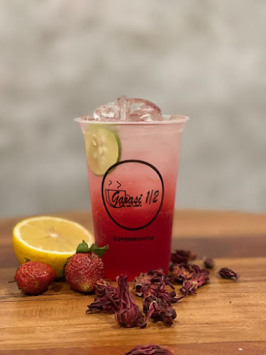 Comentarii opinii despre Garasi 1/2 Cafe and Eatery