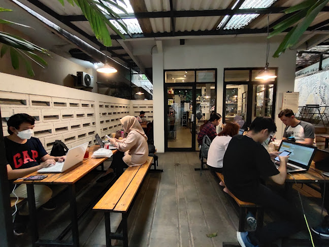 Maraca Books And Coffee - Gastronomi dan perhotelan