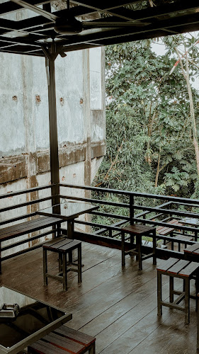 Pito Cafe - Gastronomi dan perhotelan