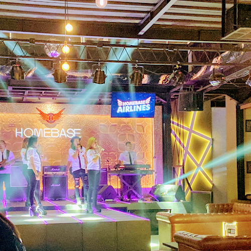 Comentarii opinii despre HOMEBASE kambang iwak