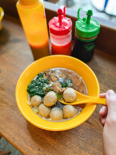 BEN'S JOGLO - Gastronomi dan perhotelan