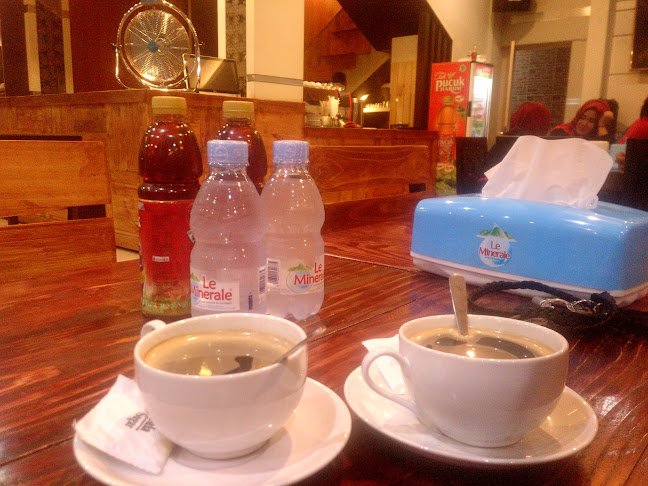 Opinii despre Tritop Coffee în Kota Medan - Gastronomi dan perhotelan