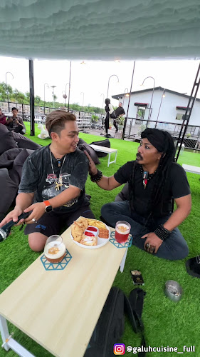 Jl. Abdul Syukur, Muarareja, Kec. Tegal Bar., Kota Tegal, Jawa Tengah 52117