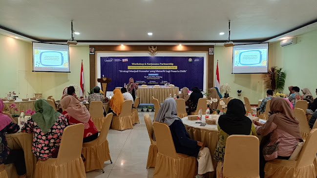 ombasskaferesto - Gastronomi dan perhotelan