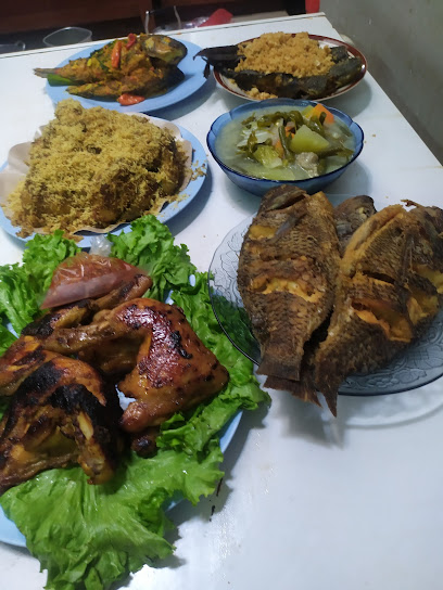 Dapoer Kulo Limo Catering