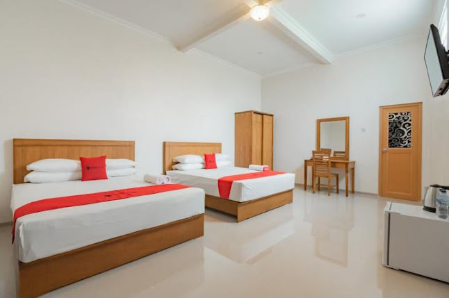 J6X9+42F, jln doktor soekardjo simpang lima, Tugujaya, Kec. Cihideung, Kab. Tasikmalaya, Jawa Barat 46126