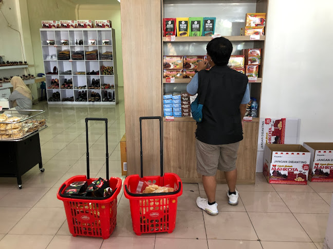 Mahkota Kripik Balado - Kota Padang