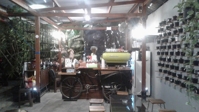 Jl. Darmokali No.3. Kel, Darmo, Kec. Wonokromo, Surabaya, Jawa Timur 60241