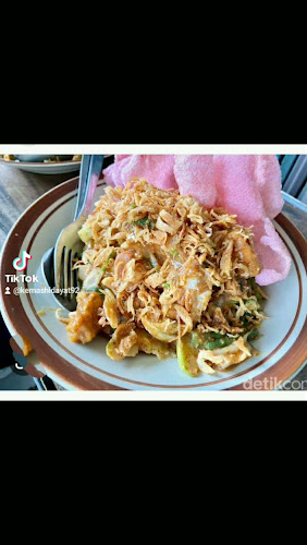 Opinii despre Warung kemas nyimas în Kota Palembang - Gastronomi dan perhotelan