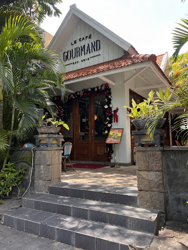 Le Cafe Gourmand