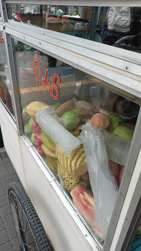 Opinii despre Rujak dan Asinan în Kota Sukabumi - Gastronomi dan perhotelan