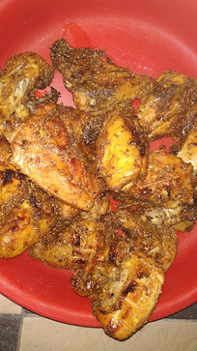 Opinii despre Catering & Snack BU SITI Semarang în Kota Semarang - Gastronomi dan perhotelan