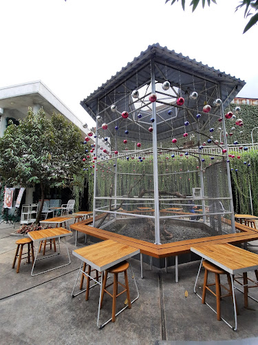 Dadi's Coffee Garden