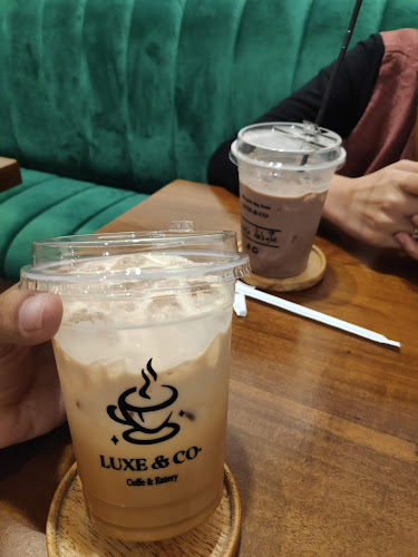 Opinii despre LUXE & CO. în Kota Tanjung Pinang - Gastronomi dan perhotelan