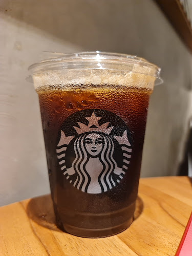 Opinii despre Starbucks Sudirman Palembang în Kota Palembang - Gastronomi dan perhotelan