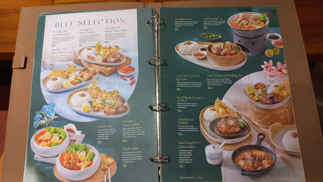 Opinii despre Armey Kitchen & Flowershop în Surabaya - Gastronomi dan perhotelan