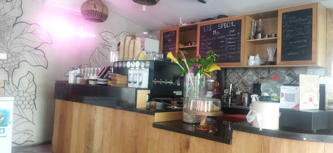 LOII Coffee - Gastronomi dan perhotelan