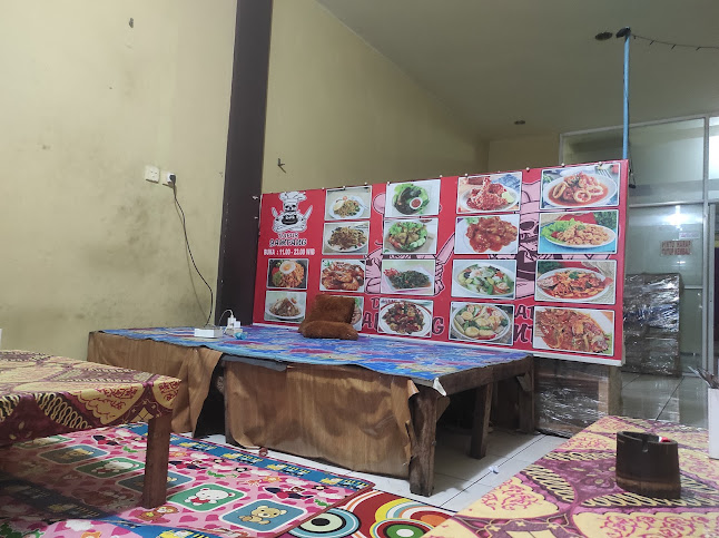 Opinii despre Dapur Jampang | Seafood & Chinese Food în Kota Tangerang - Gastronomi dan perhotelan