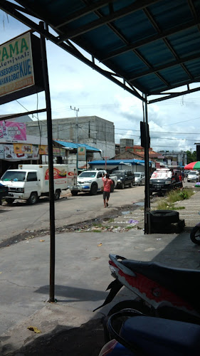 Pasar Blauran, Palangkaraya - Gastronomi dan perhotelan