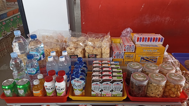 Suci Kue Kios Pasar Pon - Gastronomi dan perhotelan