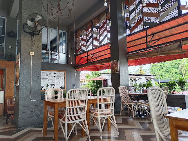 Mr.Brewok Cafe & Resto - Gastronomi dan perhotelan