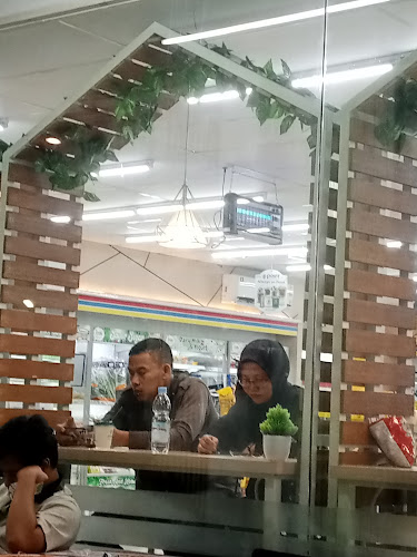 Point Cafe Sultan Agung 92 Semarang - Gastronomi dan perhotelan