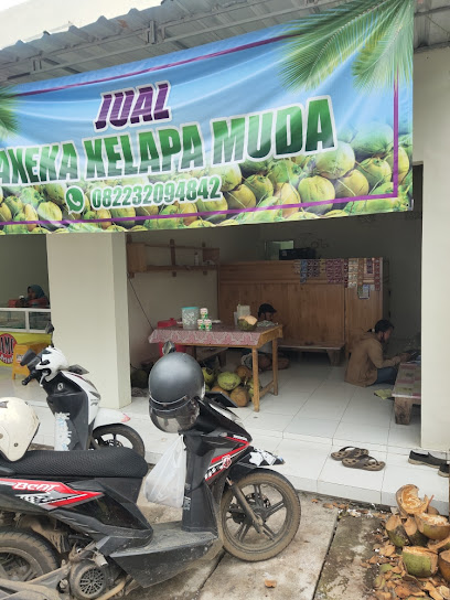 Aneka es kelapa muda