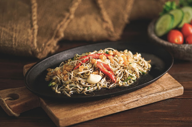 Jl. Kusuma Bangsa No.40, Ketabang, Kec. Genteng, Surabaya, Jawa Timur 60272