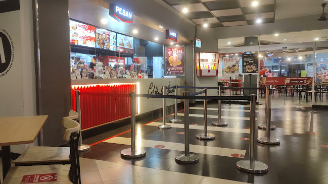 Opinii despre KFC • Dago în Kota Bandung - Gastronomi dan perhotelan