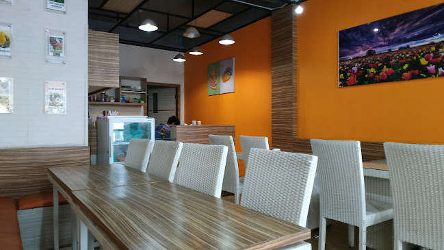 Bakmi Ayam Pedas - Gastronomi dan perhotelan