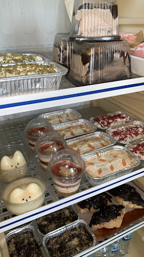 Miya.Homebaked - Gastronomi dan perhotelan