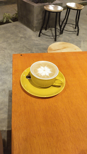 Opinii despre EMPU KOPI în Kota Tanjung Balai - Gastronomi dan perhotelan