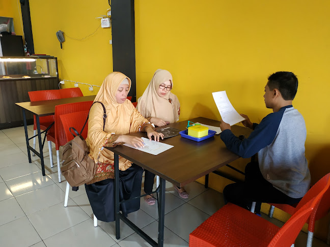 Comentarii opinii despre Martabak, Pempek, dan Batagor, Ny. Ong - Mertoyudan