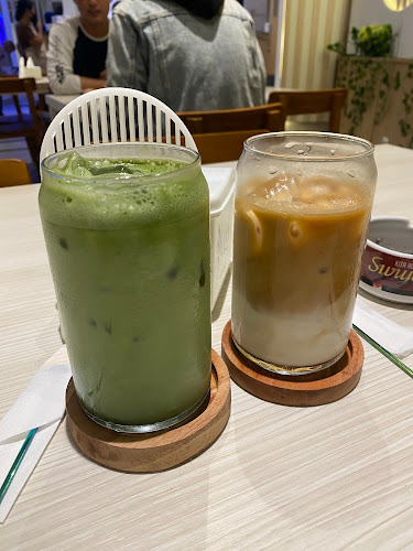 Over Horizon Resto - Gastronomi dan perhotelan