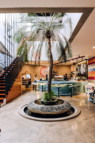 Seniman Coffee Trunojoyo - Gastronomi dan perhotelan