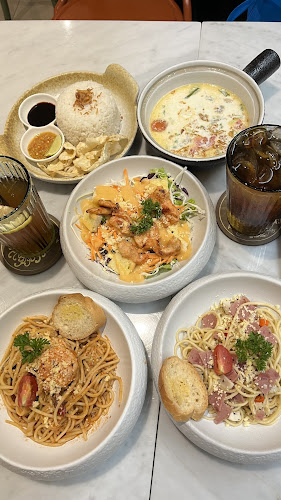 Comentarii opinii despre Armey Kitchen & Flowershop