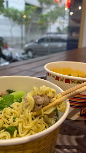Opinii despre Ramyeon Xpress - 01역 KotaLama Semarang în Kota Semarang - Gastronomi dan perhotelan